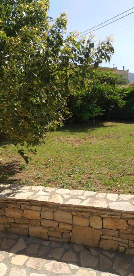 Natural Green Apartment Damnoni Bagian luar foto