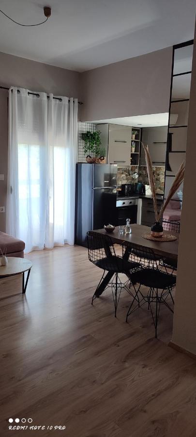 Natural Green Apartment Damnoni Bagian luar foto